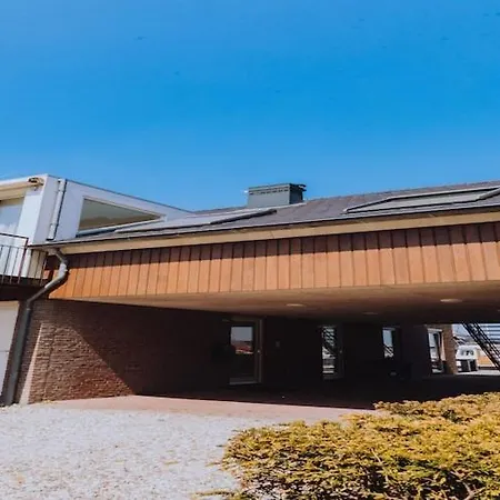 アパート Beautiful Penthouse With A View Over The Uitgeest