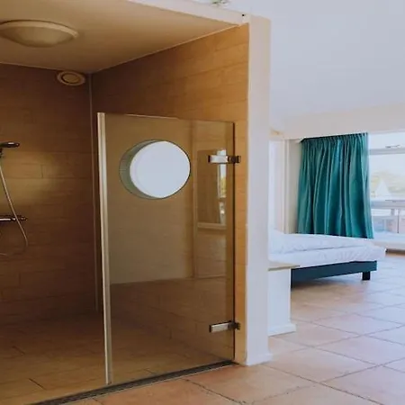 Beautiful Penthouse With A View Over The * Uitgeest