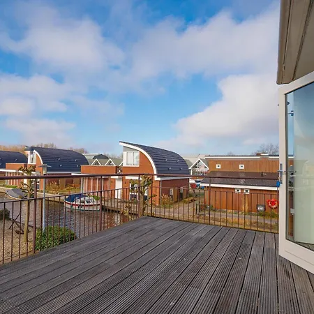 Penthouse With Views Lejlighed