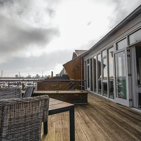 Penthouse With Views Lejlighed *