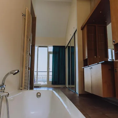 아파트 Beautiful Penthouse With A View Over The Uitgeest