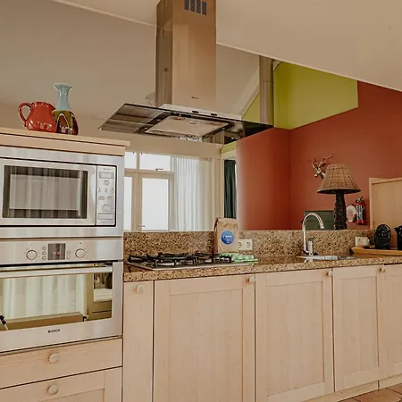 Penthouse With Views *